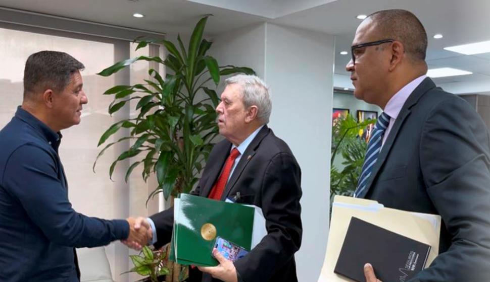Sunaval y Bolsa de Valores de Caracas se reunieron para establecer condiciones de la subasta para otorgamiento de bloques de frecuencia CC’ DD’ FF’ GG’