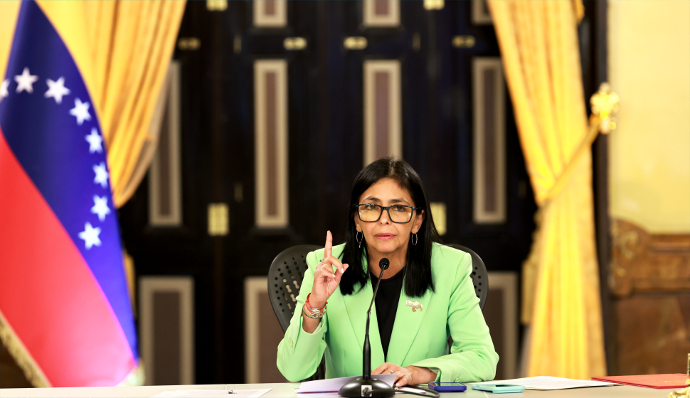 ejecutivo-suma-ley-clave-de-telecomunicaciones